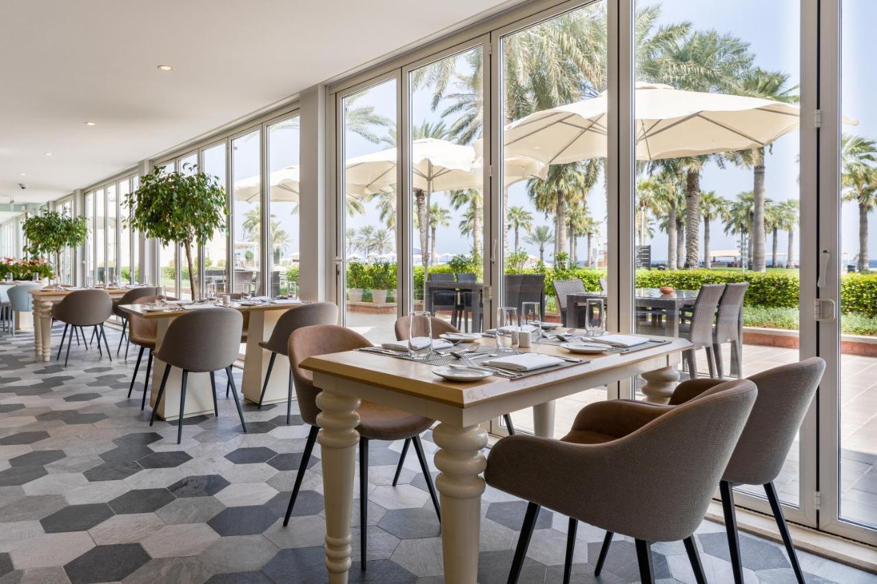 Sealine Beach, A Murwab Resort Mesaieed Exteriér fotografie Restaurant